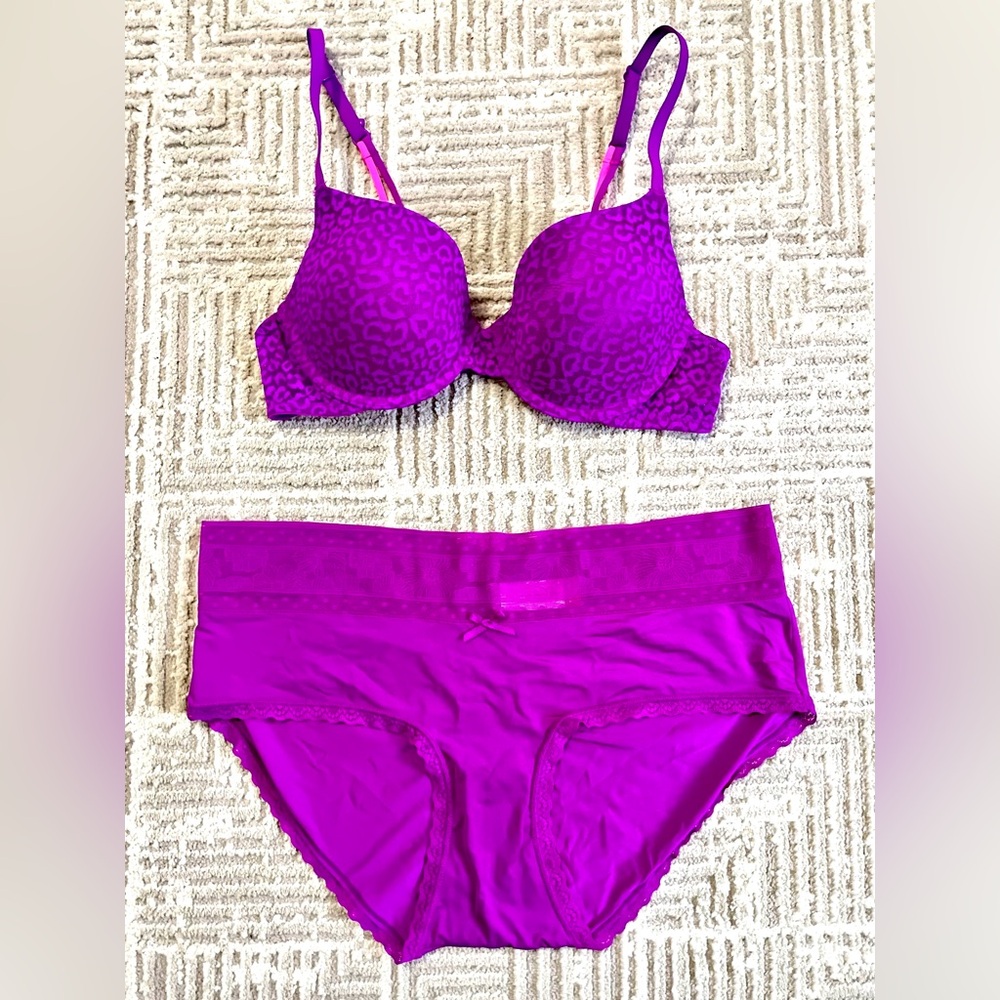 Like New: New Boundaries Wired Bra & Undies Set (36B bra- XXL bottom) (#1)